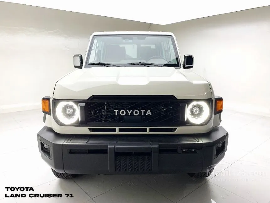 2026 Toyota Land Cruiser 70 LX SWB SUV