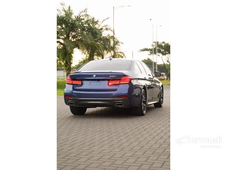 2021 BMW 520i M Sport Sedan