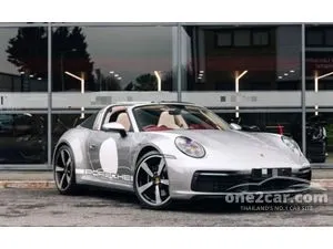 2022 Porsche 911 3.0 992 4S Heritage Design Edition 