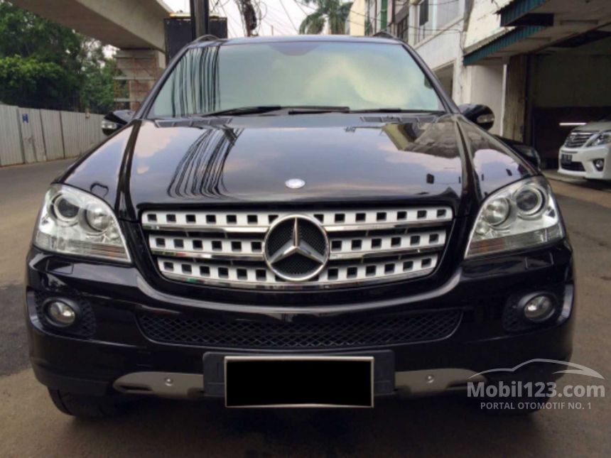 Jual Mobil  Mercedes  Benz  ML350 2008 W164 3 5 di DKI 