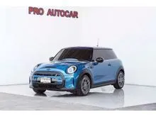 2022 Mini COOPER 0.0 F56 SE 3-Door Hatchback