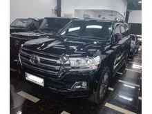 2020 Toyota Land Cruiser 4.5 200 VX SUV ATPM. Black On Beige. TLC. V8 Turbo Diesel. LC. Mulus Terawat. HARGA CASH BEST DEAL NEGO YA. Lihat Pasti Suka