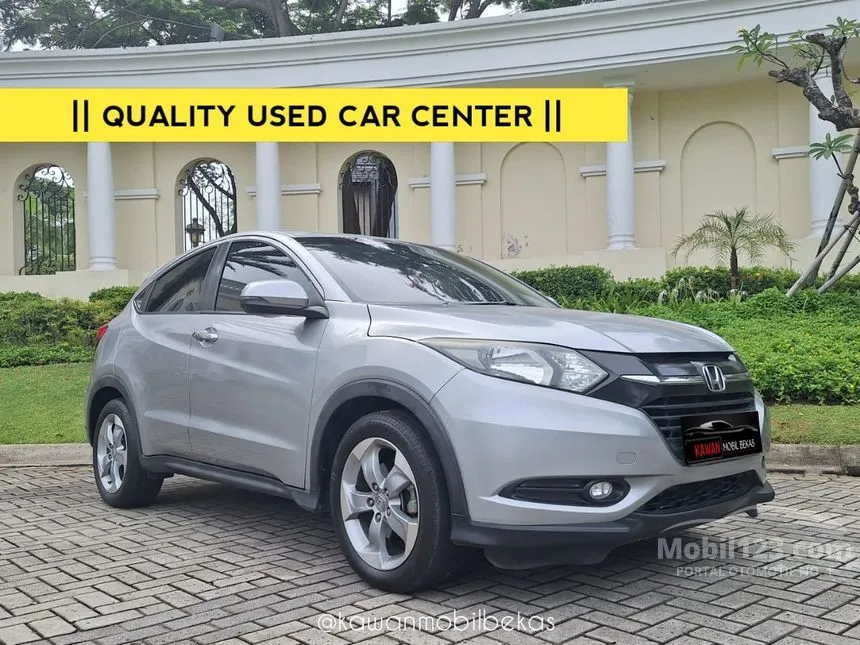 Jual Mobil Honda HR