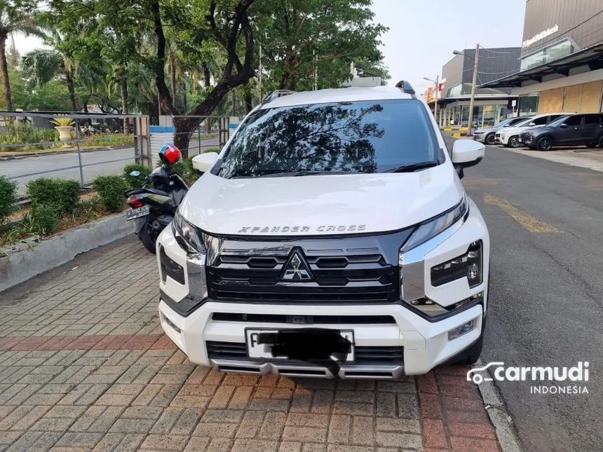 2022 Mitsubishi Xpander CROSS Premium Package Wagon