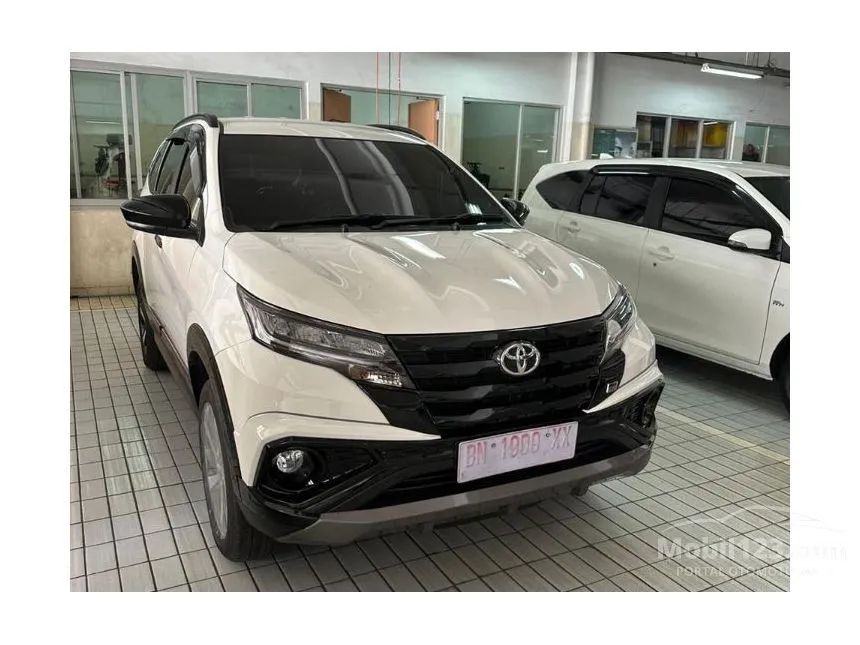 Jual Mobil Toyota Rush 2024 S GR Sport 1.5 di DKI Jakarta Automatic SUV Marun Rp 293.700.000