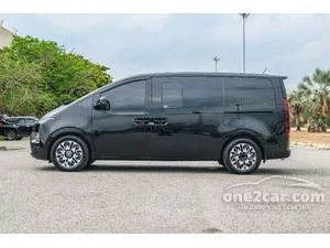 2022 Hyundai Staria 2.2 S Van