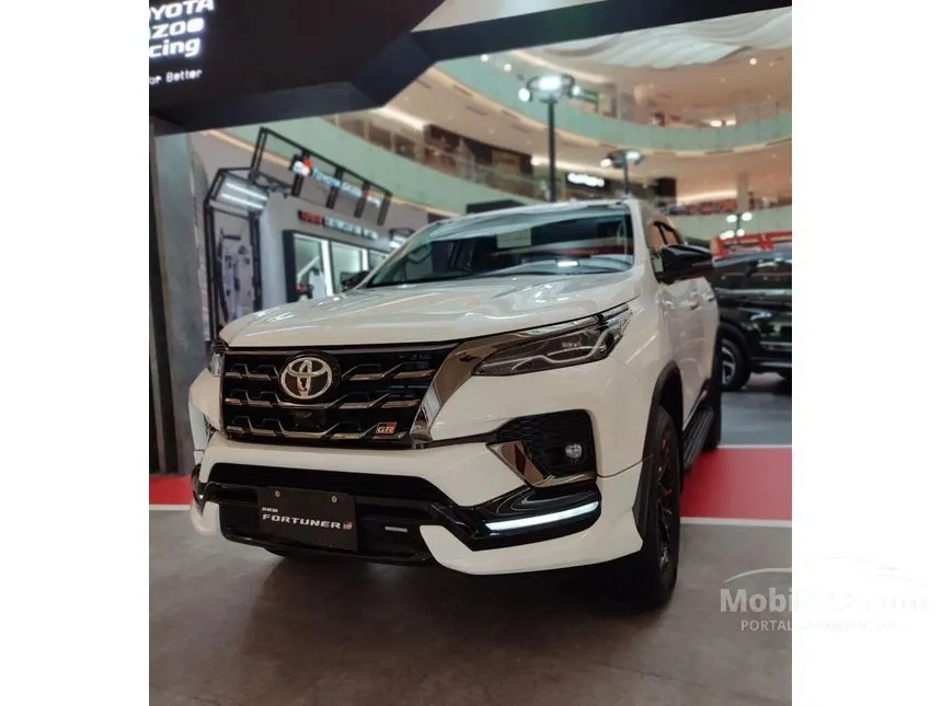 Jual Mobil Toyota Fortuner 2023 GR Sport 2.8 di DKI Jakarta Automatic SUV Putih Rp 636.450.000