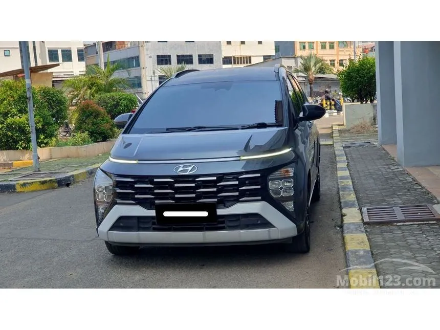 2023 Hyundai Stargazer X Prime MPV