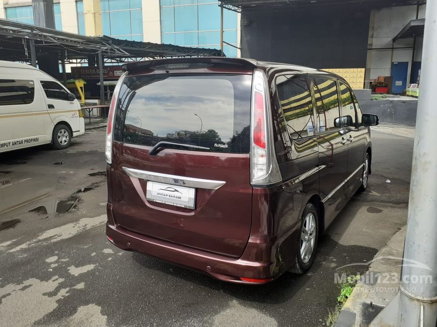 Mobil Nissan  Serena  2022 Harga  dan Promo Nissan  Serena  