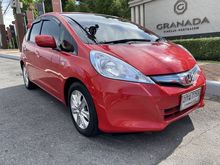 2013 Honda Jazz 1.3 (ปี 08-14) Hybrid Hatchback AT