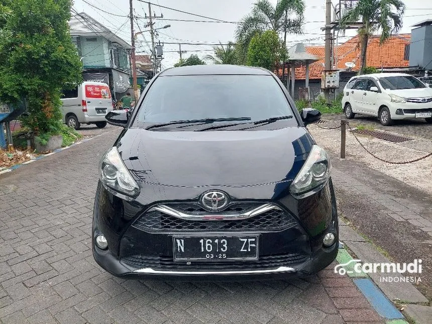 Jual Mobil Toyota Sienta 2019 V 1.5 di Jawa Timur Manual MPV Hitam Rp 198.000.000