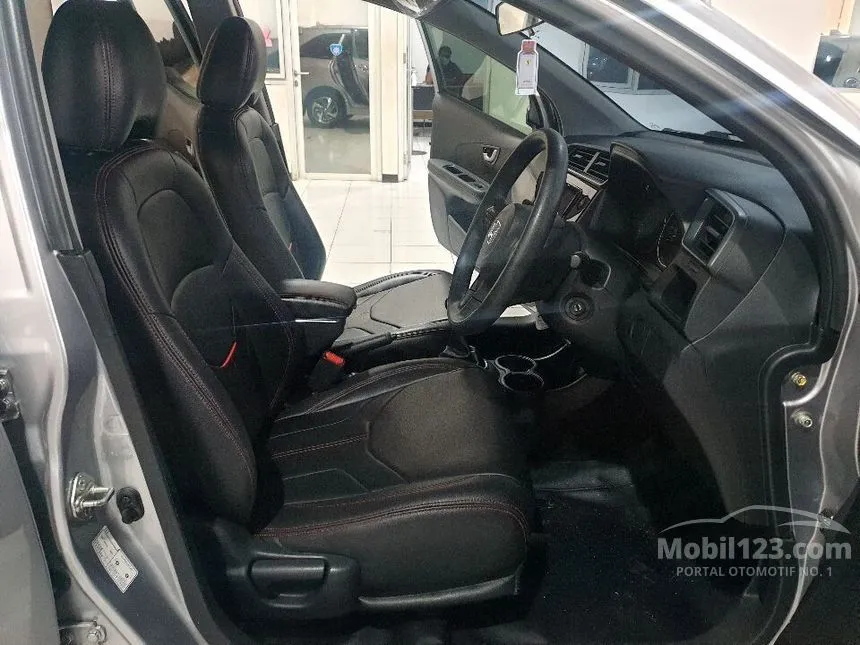 2017 Honda Mobilio RS MPV
