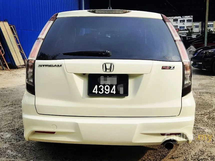 2010 Honda Stream RSZ MPV