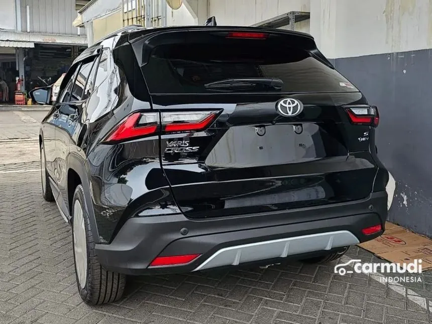 2024 Toyota Yaris Cross S HEV Wagon