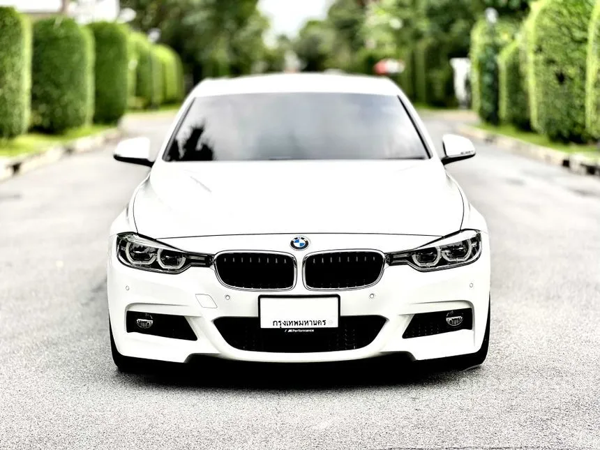 2018 BMW 330e M Sport Sedan