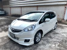 2013 Honda Jazz 1.3 (ปี 08-14) Hybrid Hatchback AT