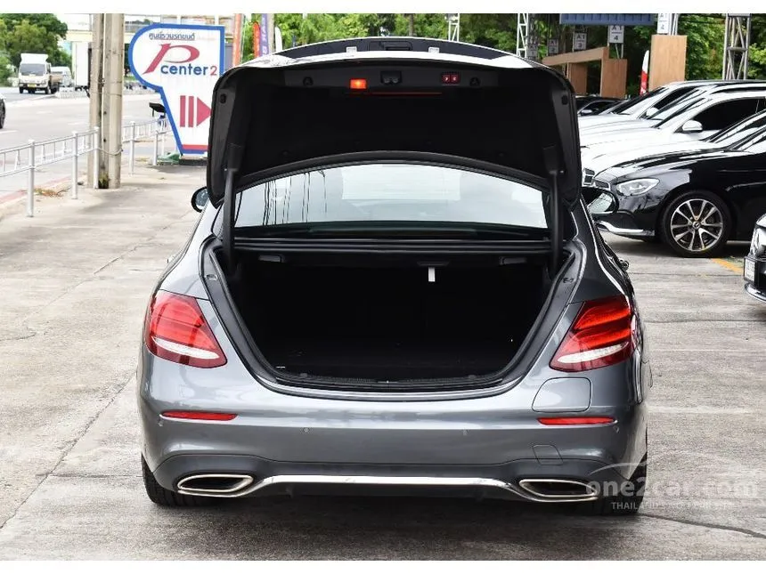 2020 Mercedes-Benz E350 e AMG Dynamic Sedan