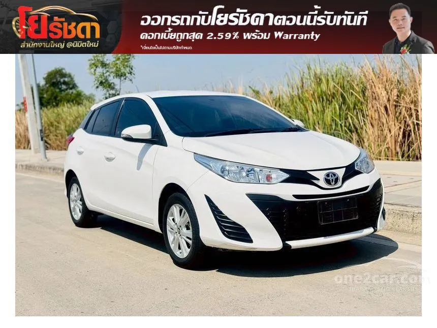 2019 Toyota YARIS E Hatchback