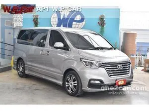 2019 Hyundai H-1 2.5 Deluxe Van
