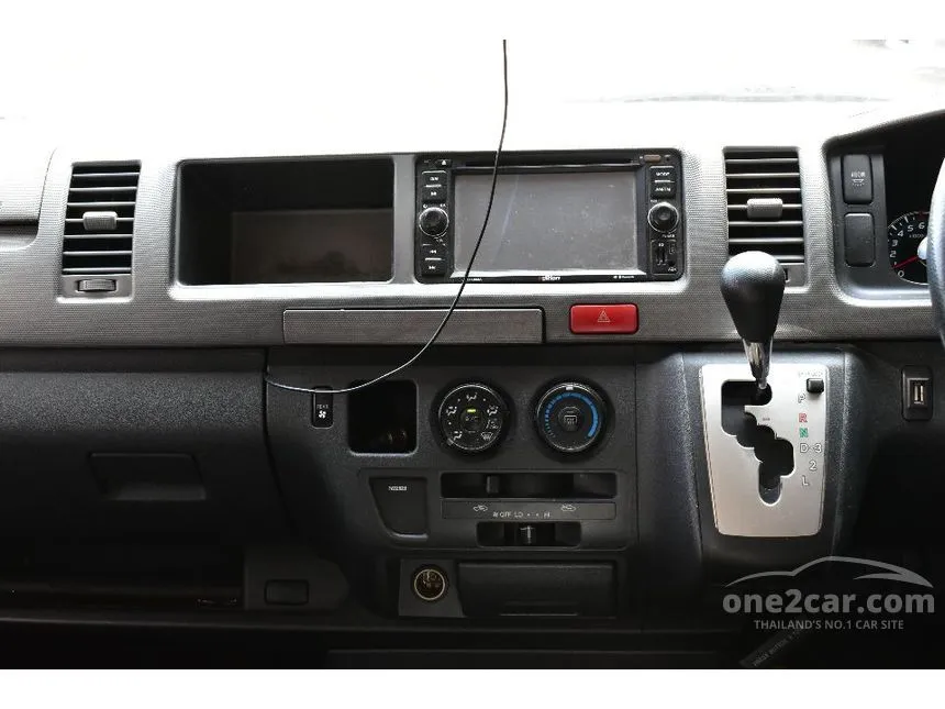 2012 Toyota Ventury G Van