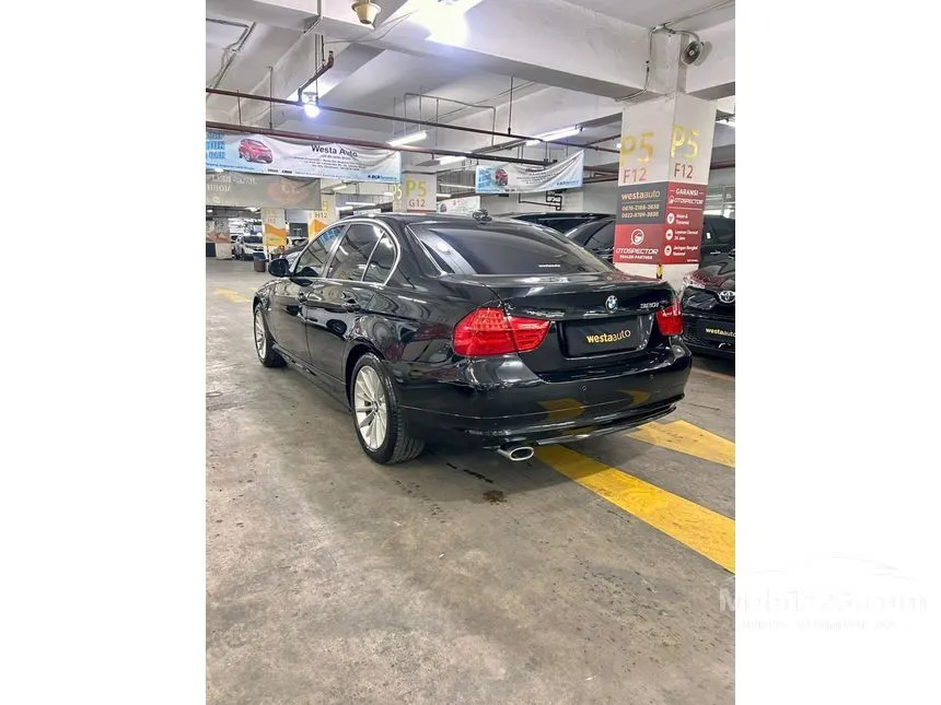 2010 BMW 320i Executive Edition Sedan