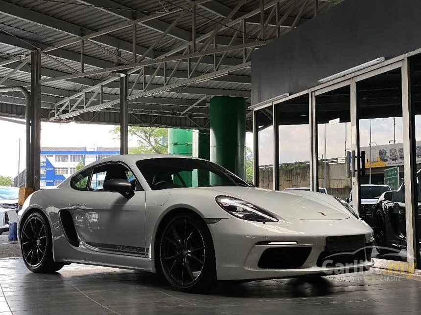 2019 Porsche 718 Cayman SportDesign Coupe