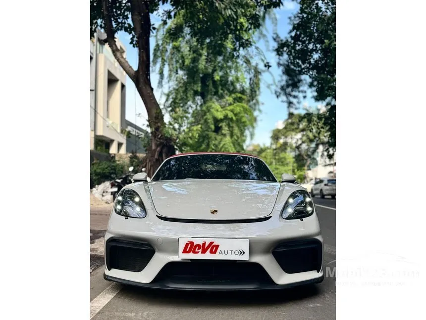 2020 Porsche 718 Spyder Convertible