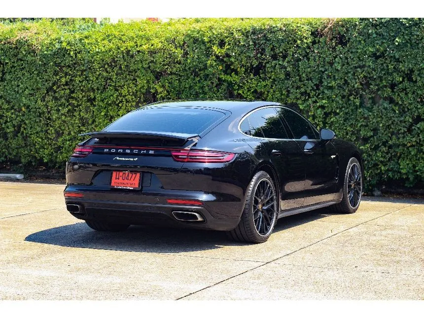 2017 Porsche PANAMERA 4 E-Hybrid Sedan