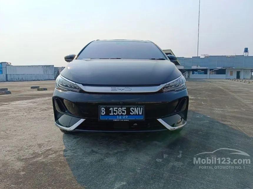 2024 BYD M6 Standard 7 Seater MPV