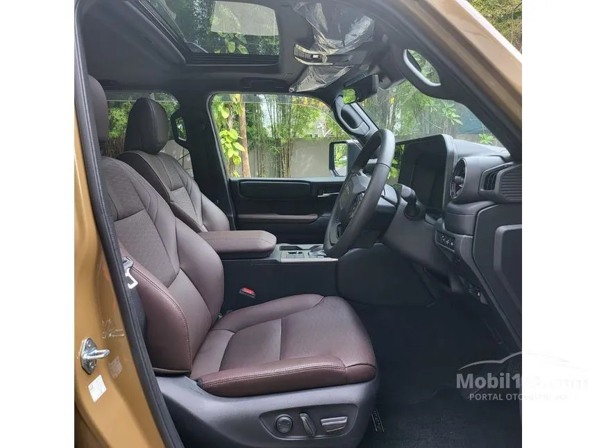 2024 Toyota Land Cruiser Prado VXR SUV