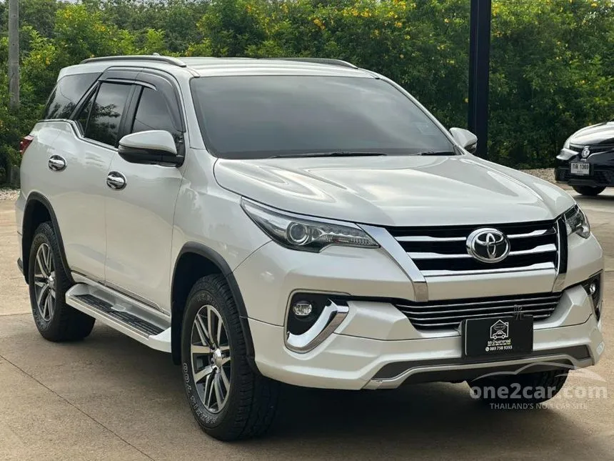 2018 Toyota FORTUNER V SUV