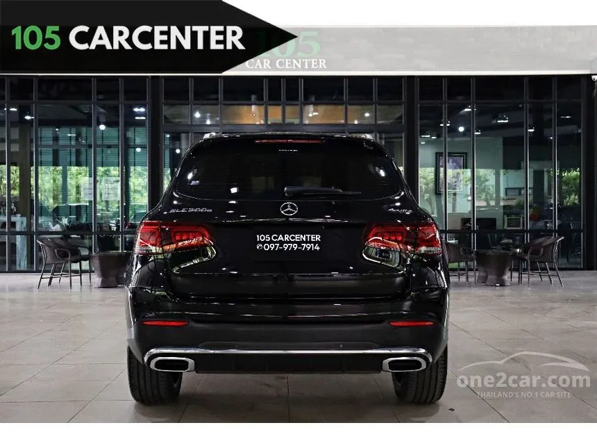2022 Mercedes-Benz GLC300 e 4MATIC AMG Dynamic SUV