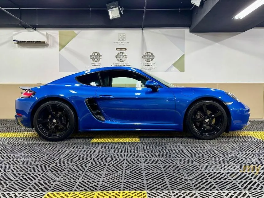 2017 Porsche 718 Cayman Coupe