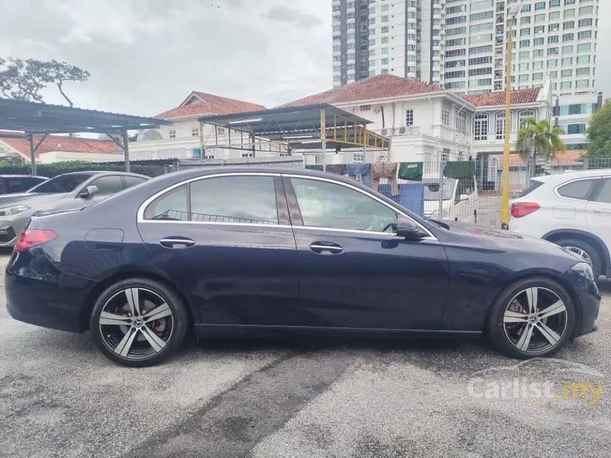 2022 Mercedes-Benz C200 Avantgarde Sedan