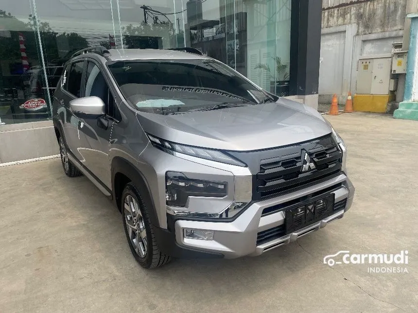 2024 Mitsubishi Xpander CROSS Premium Package Wagon