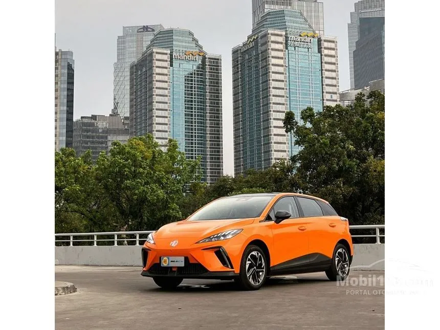 2025 MG 4 EV Magnify Hatchback