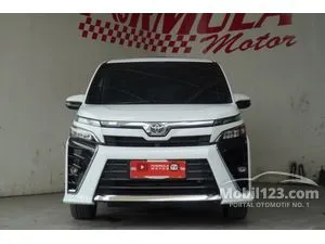2018 Toyota Voxy 2.0 MPV