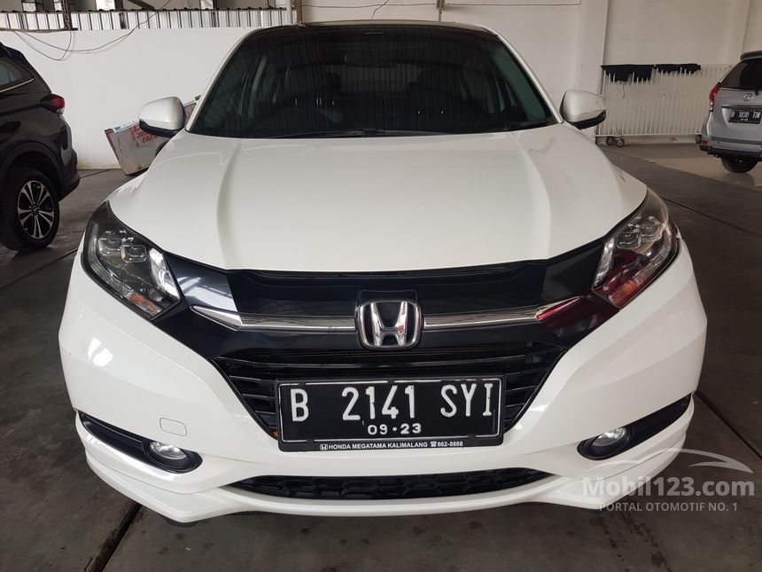 Jual Mobil  Honda  HR V  2021  Prestige  1 8 di Jawa Barat 