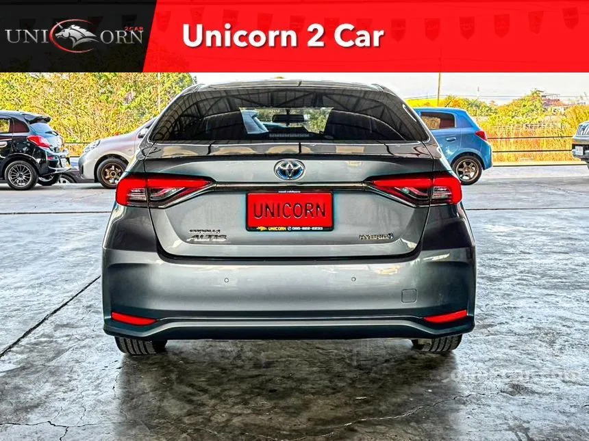 2019 Toyota Corolla Altis Hybrid Entry Sedan