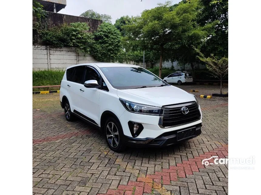 2021 Toyota Kijang Innova Venturer MPV