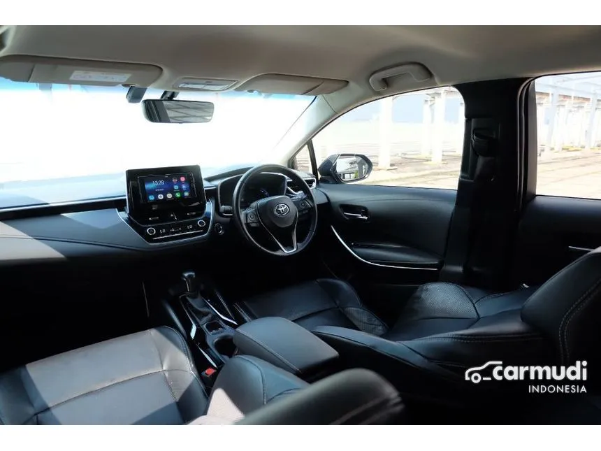 2021 Toyota Corolla Altis V Sedan