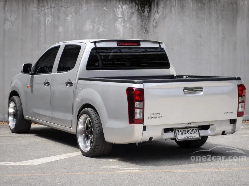 2018 Isuzu D-MAX S Cab-4 Pickup