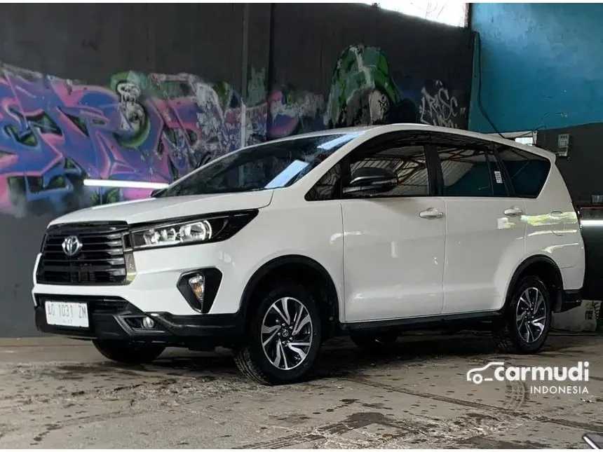 Jual Mobil Toyota Innova Venturer 2022 2.4 di Jawa Timur Automatic Wagon Putih Rp 355.000.000