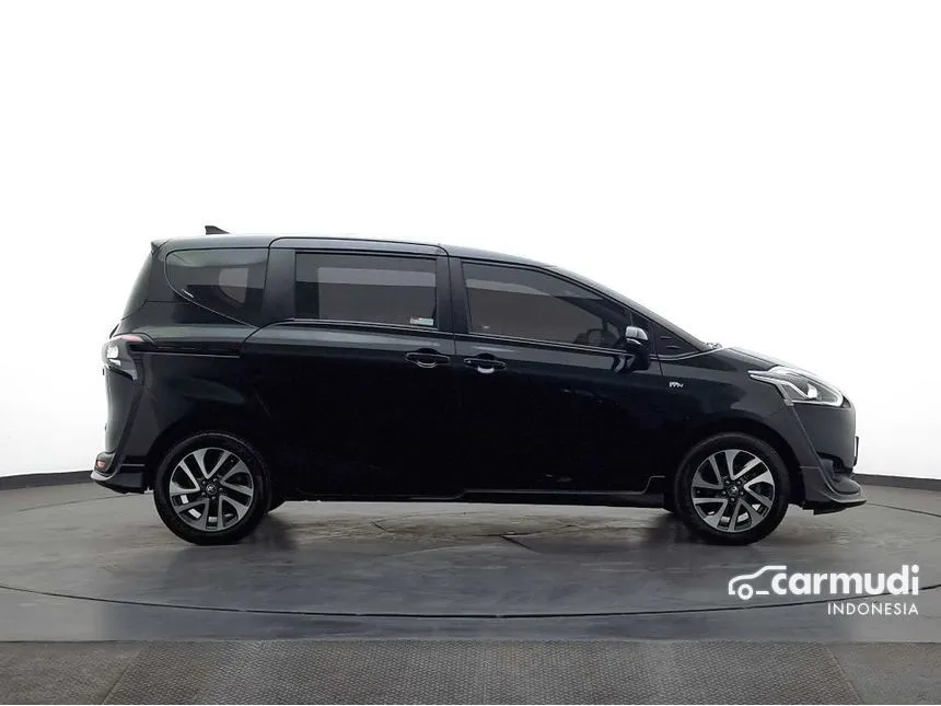 2016 Toyota Sienta Q MPV