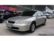 1999 Honda Accord 2.3 งูเห่า (ปี 97-02) VTi Sedan AT