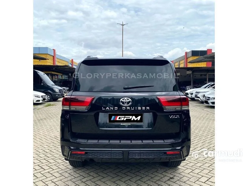 2024 Toyota Land Cruiser 300 VX-R SUV