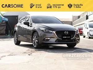 2017 Mazda 3 2.0 (ปี 14-18) S Sports Hatchback