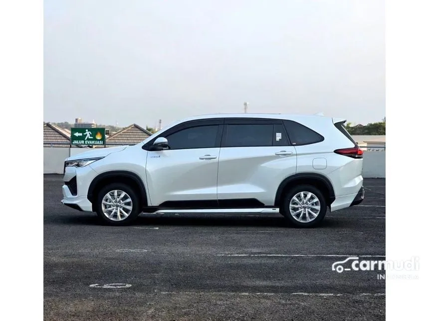 2024 Toyota Kijang Innova Zenix Q HV TSS Modellista Wagon