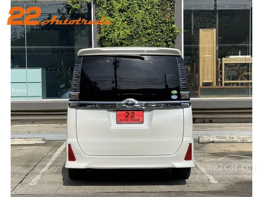 2019 Toyota Voxy ZS MPV