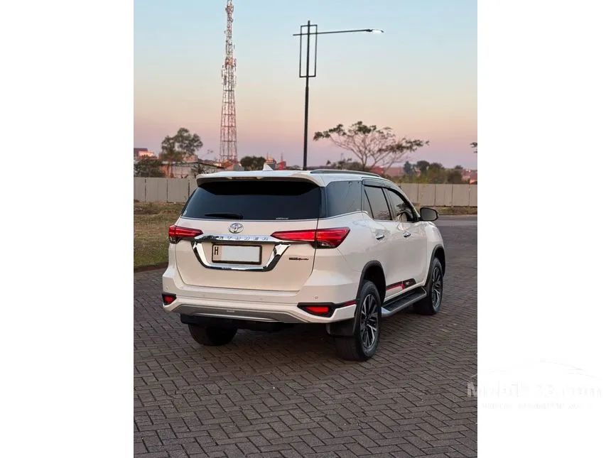 2018 Toyota Fortuner VRZ TRD 4X2 SUV
